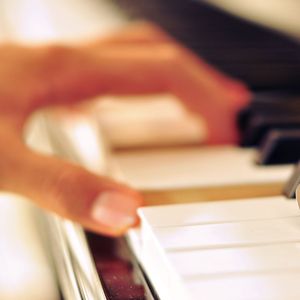 国模静静玉门极品美苞
